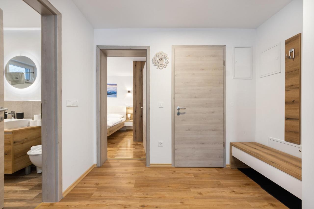 Chic Apartments With Balcony And Spa In Mojstrana Extérieur photo